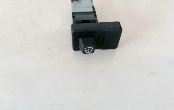 Citroen Berlingo Wing mirror switch
