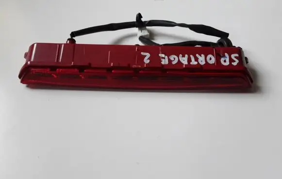 KIA Sportage Third/center stoplight 92700F1000