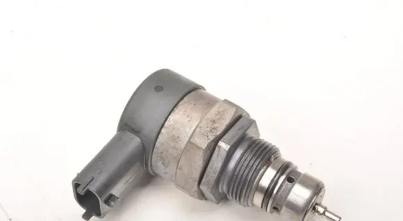 Volvo XC90 Fuel pressure sensor 31216662