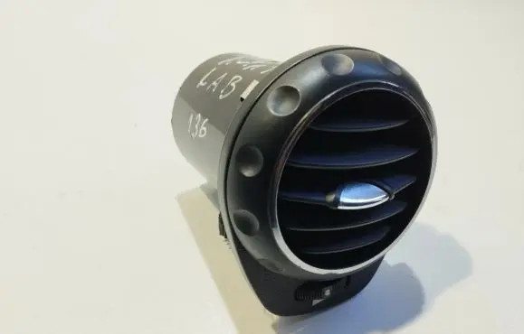 Alfa Romeo 147 Dashboard side air vent grill/cover trim 225495