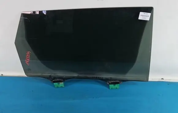 Audi Q7 4M Rear door window glass IMPRK1565244