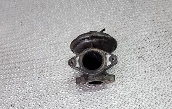 Ford Mondeo Mk III EGR valve 1S7Q9D475AD