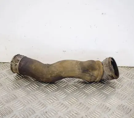 BMW 5 E60 E61 Intercooler hose/pipe 7803747