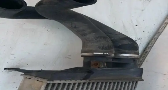 Mitsubishi Carisma Intercooler hose/pipe