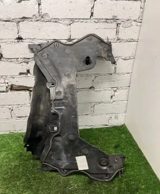 Heat shield in engine bay