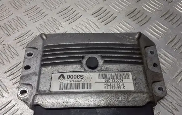 Renault Scenic II - Grand scenic II Engine control unit/module 8200387138