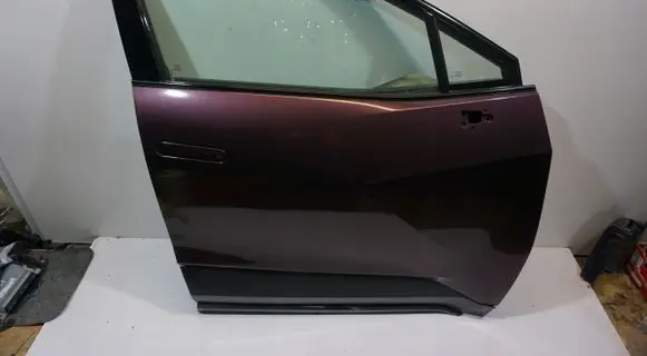 Toyota C-HR II Front door 