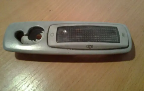 Volkswagen PASSAT B5 Rear seat light 3B0947291