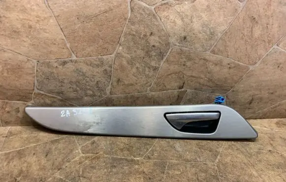 Mercedes-Benz GLE (W166 - C292) Rear door card panel trim A1667600661