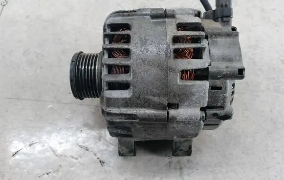 Peugeot Partner Generator/alternator 9665617780