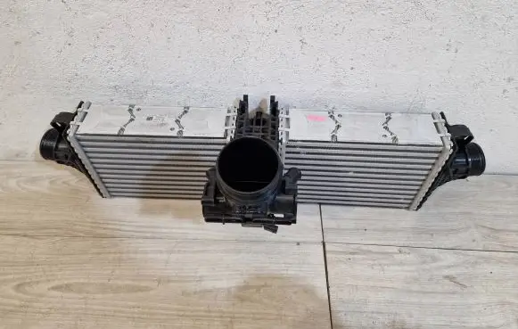 Porsche 992 Intercooler radiator 992145805F