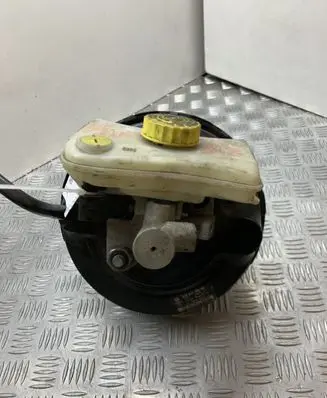 Audi A4 S4 B7 8E 8H Brake booster 8E0612105AB