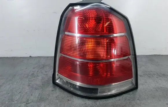 Opel Zafira B Rear/tail lights 24451843