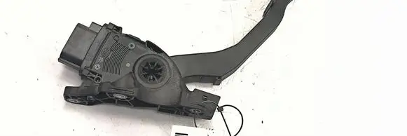 Volvo V60 Accelerator throttle pedal 31329061