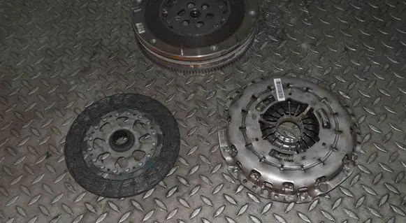 BMW 1 F20 F21 Clutch set kit 7621180