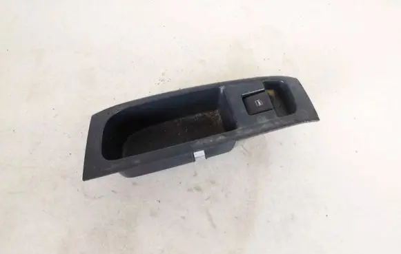 Volkswagen Fox Electric window control switch 5z0867172
