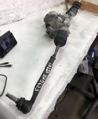 Mercedes-Benz B W246 W242 Steering rack 6820000308