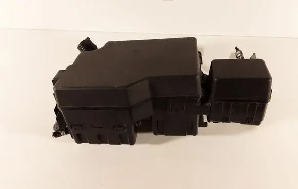 Mazda 3 II Fuse box set K2441