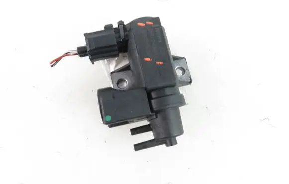 Lexus IS 220D-250-350 Valve vacuum 70051308 258190R011