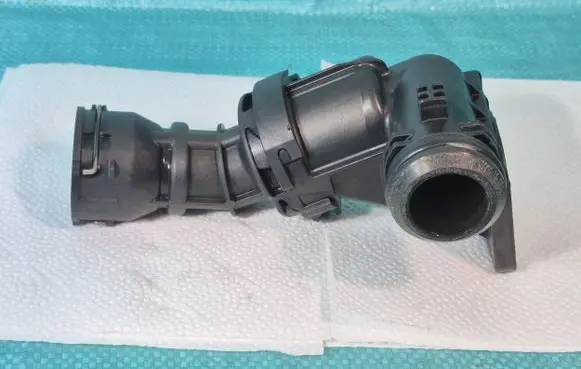 Thermostat/thermostat housing