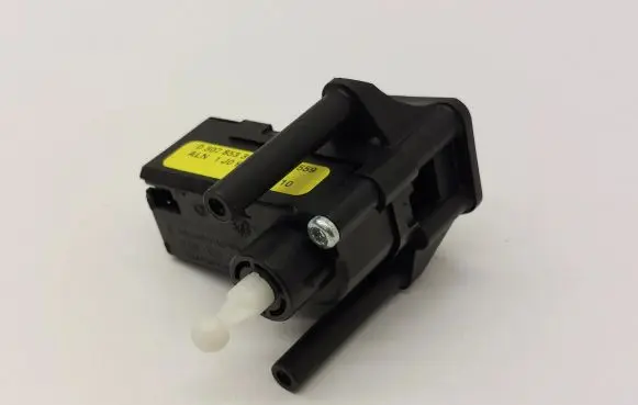 Audi A3 S3 8P Headlight level adjustment motor 1J0941295A
