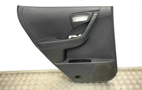Nissan Murano Z50 Rear door card panel trim 82901CC00C