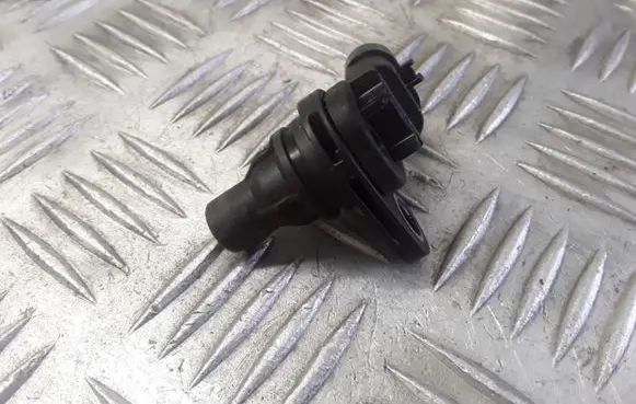 Opel Insignia A Camshaft position sensor 55216243