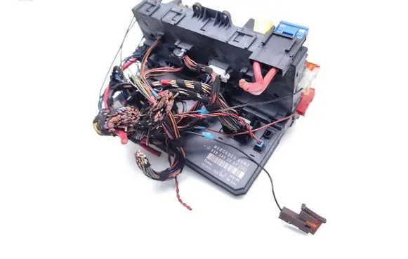 Mercedes-Benz Vito Viano W639 Fuse module 6395450301