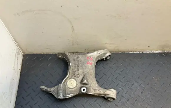 BMW 5 E60 E61 Rear upper control arm/wishbone 6758716