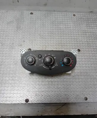 Dacia Dokker Climate control unit 5P3743000 340127161