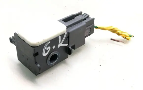 Hyundai Santa Fe Airbag deployment crash/impact sensor 9592028000 23070103