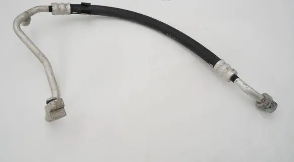 Suzuki Swift II Air conditioning (A/C) pipe/hose 9572068L00