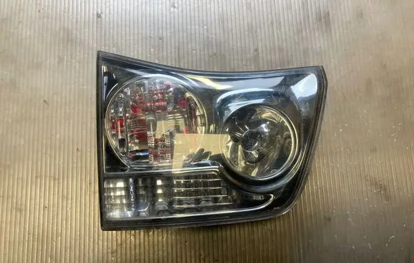 Lexus RX 300 Tailgate rear/tail lights A048960