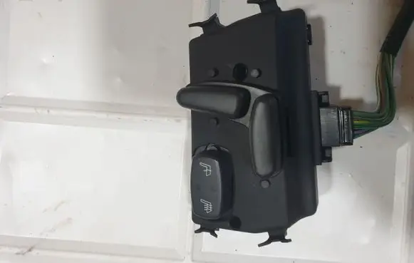 Chrysler Pacifica Seat control switch 0YD10TRMAE 2355