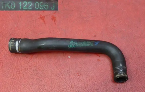 Volkswagen Scirocco Engine coolant pipe/hose 1K0122096J