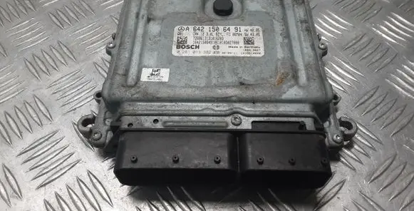 Mercedes-Benz ML W164 Engine control unit/module A6421506491 0281013382
