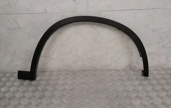 BMW X1 F48 F49 Front arch trim 7332338