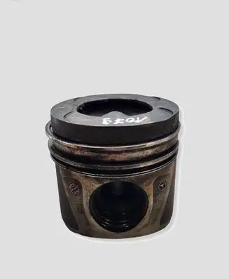 Mercedes-Benz E W212 Piston 651