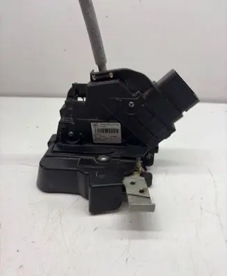 Ford Mondeo MK IV Front door lock 8M2AR21812AA A048317 915733