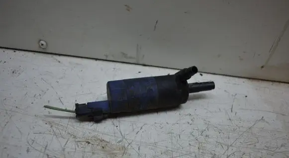 Citroen C4 I Picasso Headlight washer pump 9641086680
