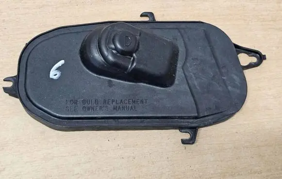 Volvo V60 Headlight/headlamp dust cover 89502329
