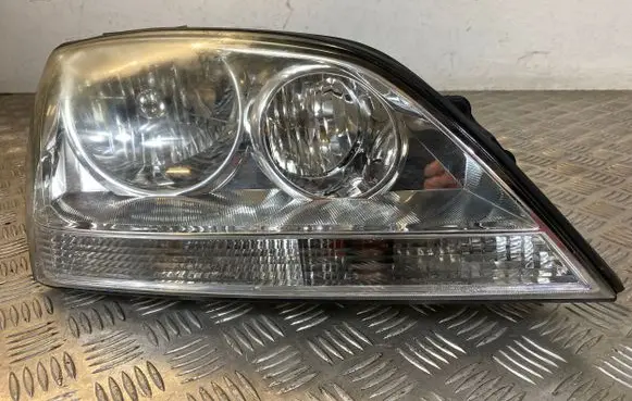 KIA Sorento Headlight/headlamp 323113R 3231113R5AE 162231121R