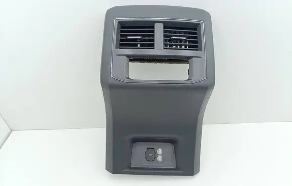 Volkswagen Atlas Other center console (tunnel) element 3CN863289