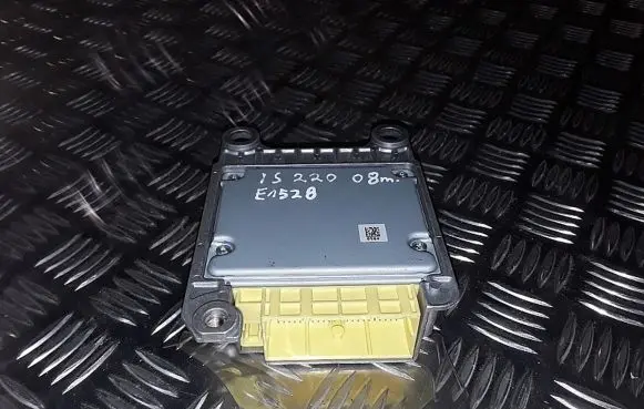 Lexus IS 220D-250-350 Airbag control unit/module 8917053110