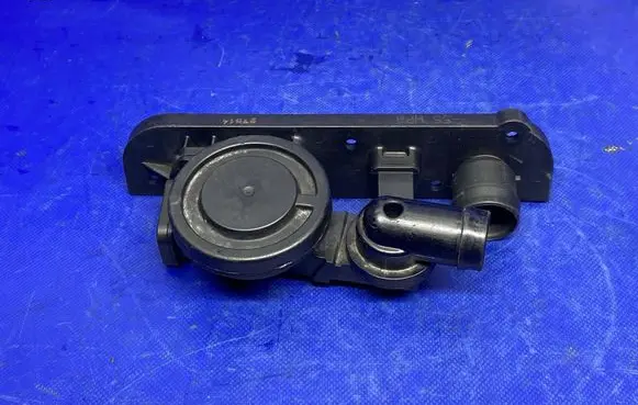 Breather/breather pipe/hose