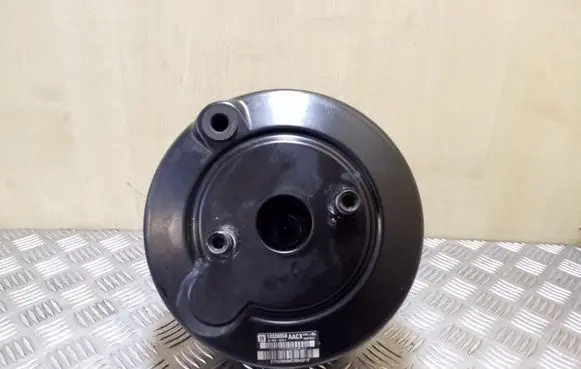 Opel Astra J Brake booster 13338058
