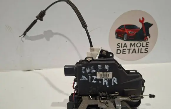 Volkswagen Golf IV Rear door lock 3B4839015A 117684103