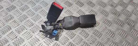 Mercedes-Benz GLC C253 Rear seatbelt buckle A2058600469