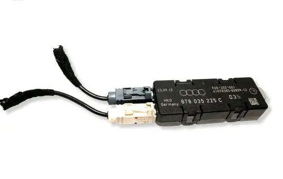 Audi A5 8T 8F Aerial antenna amplifier 8T8035225C 920202501 4107838500859