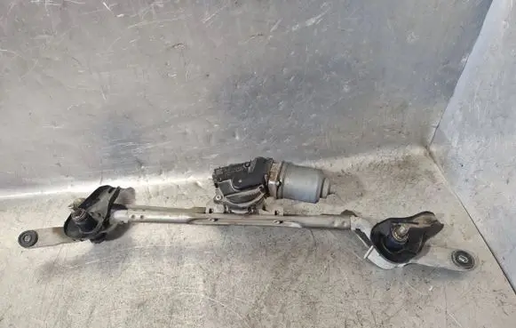Mazda 6 Front wiper linkage and motor GHP967340 1593004340